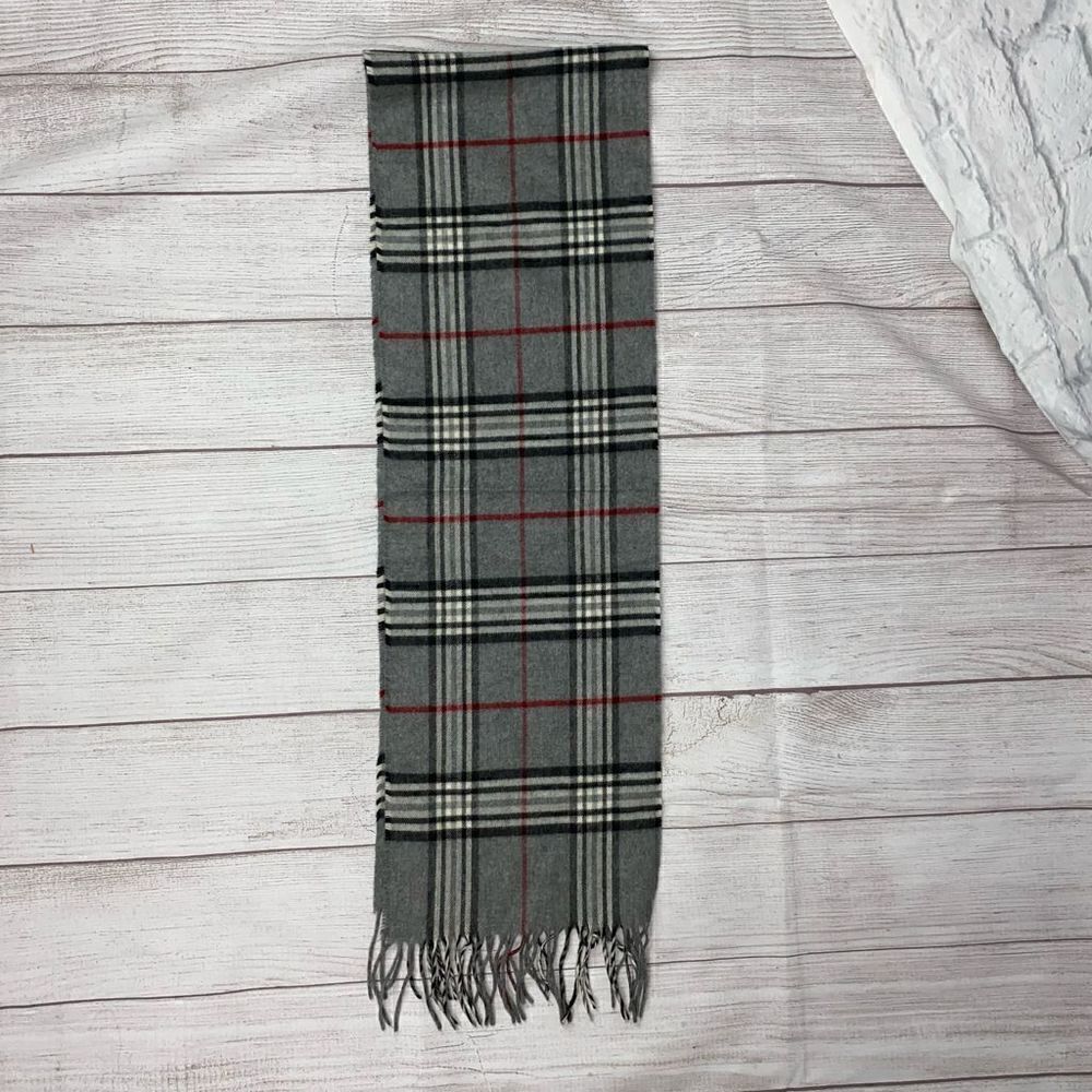 V Fraas plaid scarf with fringe hem 60”x9.5”
Black grey & red